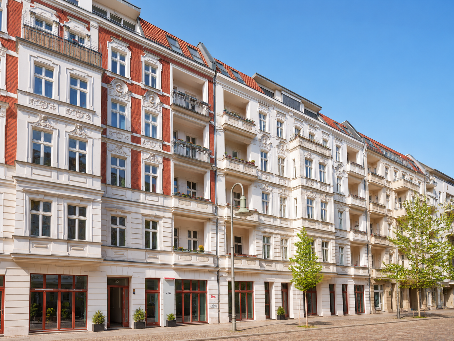 Altbau-Zinshausstraße in Berlin-Prenzlauer Berg – Toplagen rund um Helmholtzplatz, Kollwitzplatz und Husemannstraße